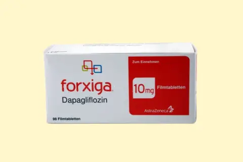 Opakowanie leku Forxiga 10mg z dapaglifloziną, 98 tabletek.