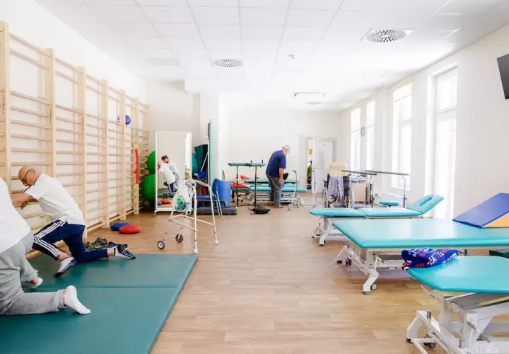 Co zabrać na rehabilitację kardiologiczną, aby uniknąć problemów?