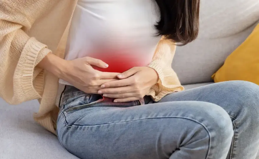 Objaw Rovsinga - co oznacza ból w prawym dole biodrowym?