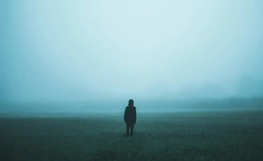 Derealizacja - Gdy świat jest jak we mgle. Jak sobie pomóc?
